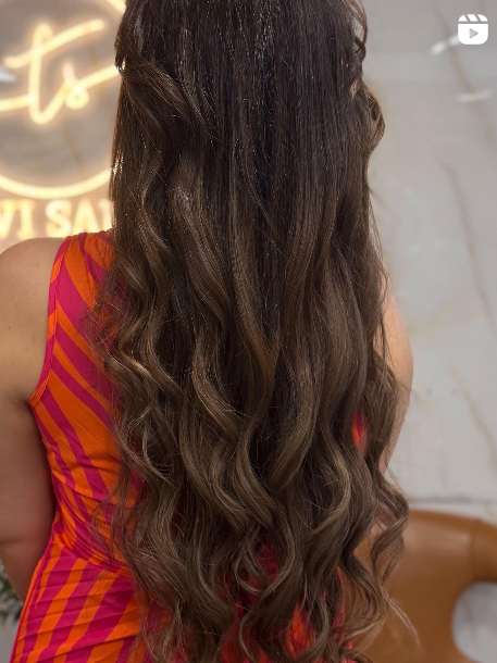 Natural Looking Highlights - Hair highlights Dubai